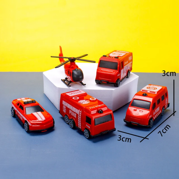 Fire Truck & Vehicles Red 5 Pcs Set  مجموعة سيارات الإطفاء والمركبات باللون الأحمر مكونة من 5 قطع