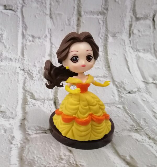 Belle Beauty/Beast 3D Cake Topper 8cm  غلاف كعكة بيل بيوتي/بيست ثلاثي الأبعاد 8 سم