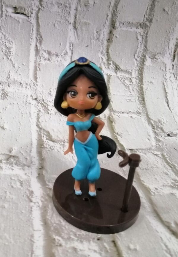 Jasmine @ Aladdin 3D Cake Topper 8 cm  تغريسة كيك ياسمين @ علاء الدين ثلاثية الأبعاد 8 سم