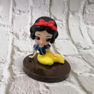Snow white 3D Cake Topper 8 cm  تغريسة كيك سنو وايت 3D مقاس 8 سم
