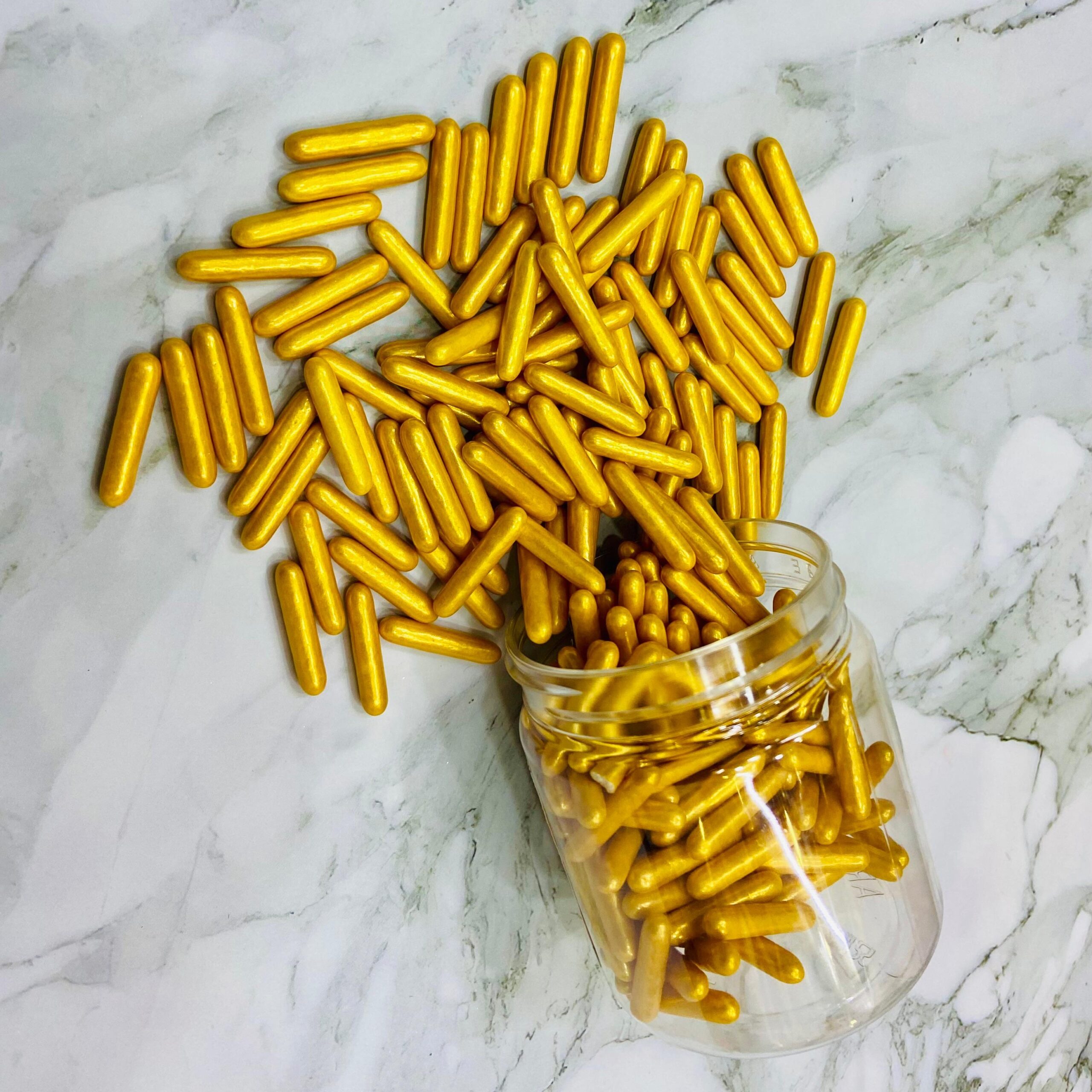 Gold Metallic Rod Sprinkles 50g رشات قضيب معدني ذهبي 50 جرام