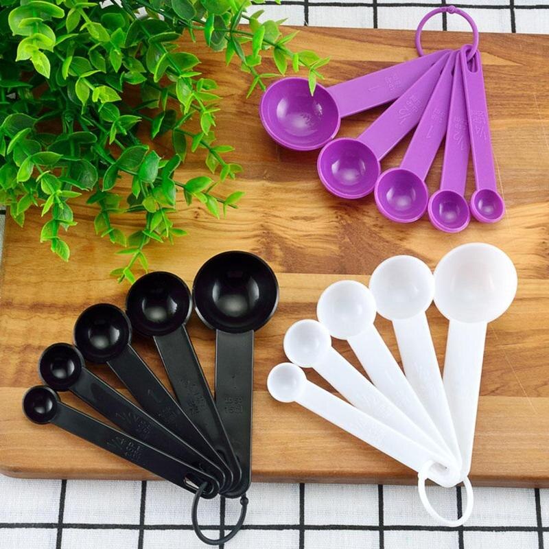 Plastic spoon set - 5s طقم ملاعق بلاستيك - 5 قطع