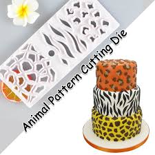 MULTI ANIMAL PRINT CUTTER  قاطعة طباعة حيوانات متعددة