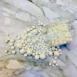 Mixed Pearl White Sugar Balls 100 gm  كرة السكر